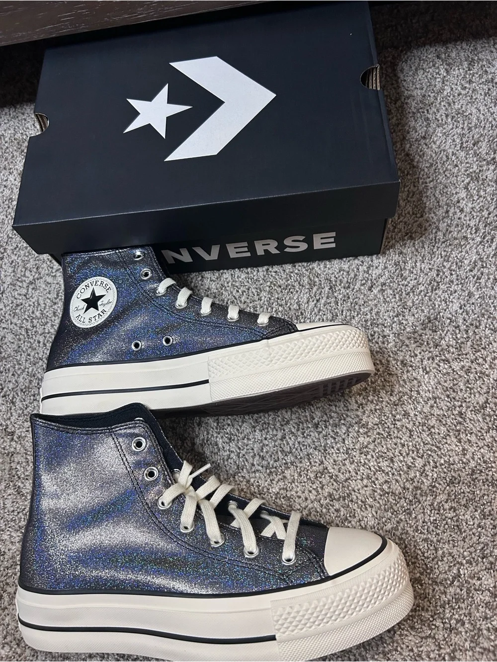 NIB Converse Chuck Taylor All Star Lift Platform Sparkle Size 8